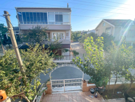 Spacious 2 1 Furnished Flat For Rent On The Sea Side Of Kumbağ Street