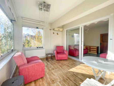 Spacious 2 1 Furnished Flat For Rent On The Sea Side Of Kumbağ Street