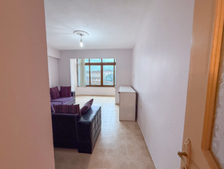 1 1 Flat For Rent With Garden Close To The Sea On Kumbağ Main Street