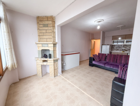 1 1 Flat For Rent With Garden Close To The Sea On Kumbağ Main Street