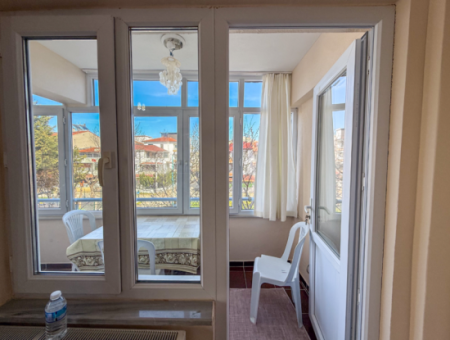 Spacious 2 1 Flat For Sale In A Residential Building On Kumbağ Market Street
