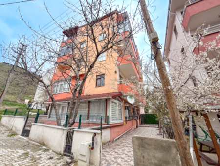 2 1 Flat For Sale In A Residential Building In The Center Of Kumbağ