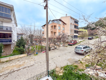 2 1 Flat For Sale In A Residential Building In The Center Of Kumbağ