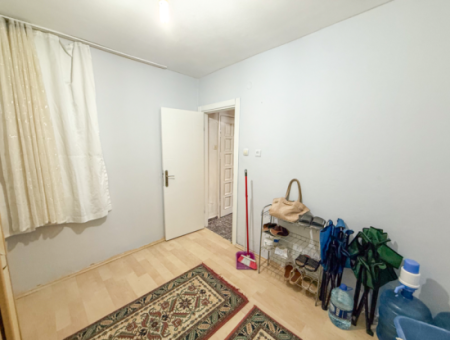 2 1 Flat For Sale In A Residential Building In The Center Of Kumbağ