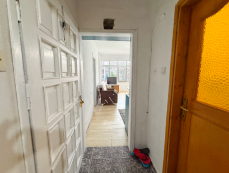 2 1 Flat For Sale In A Residential Building In The Center Of Kumbağ