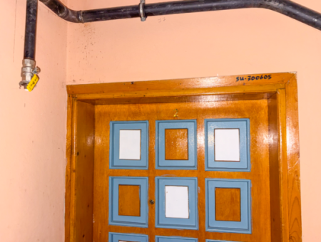 2 1 Flat For Sale In A Residential Building In The Center Of Kumbağ