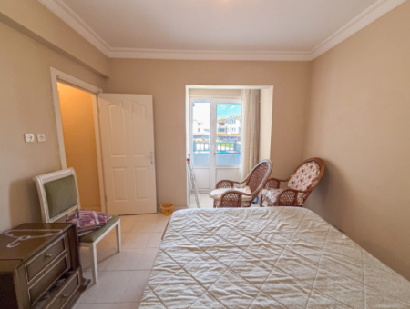 Triplex Villa For Sale In A Site With A 50 Mt Pool To Kumbağ Sea