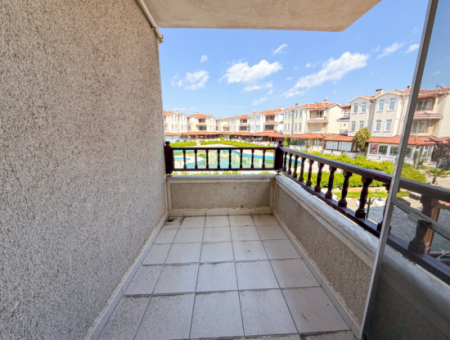 Triplex Villa For Sale In A Site With A 50 Mt Pool To Kumbağ Sea