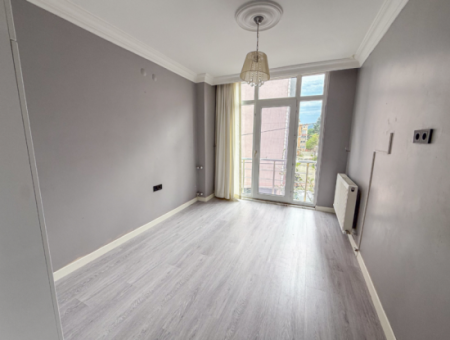 2 1 Flats For Sale In A Central Location In Kumbağ, Very Close To The Sea