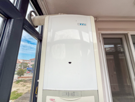 2 1 Flats For Sale In A Central Location In Kumbağ, Very Close To The Sea