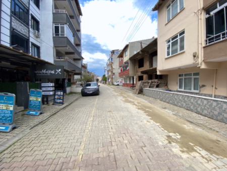 Spacious 2 1 Flat For Rent With Separate Kitchen On Kumbağ Market Street