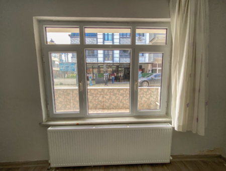 Spacious 2 1 Flat For Rent With Separate Kitchen On Kumbağ Market Street