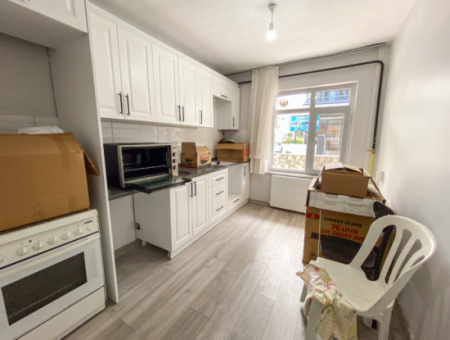 Spacious 2 1 Flat For Rent With Separate Kitchen On Kumbağ Market Street