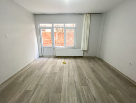 Spacious 2 1 Flat For Rent With Separate Kitchen On Kumbağ Market Street
