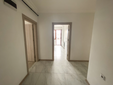 Very Spacious 2 1 Apartment For Rent In A Central Location In Altinova