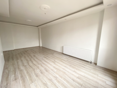 Very Spacious 2 1 Apartment For Rent In A Central Location In Altinova