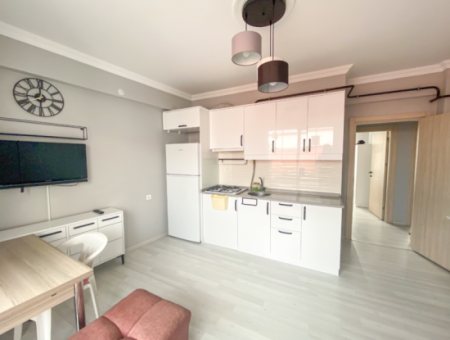 Furnished 2 1 Flat For Rent In A Building With Elevator In The Center Of Kumbağ