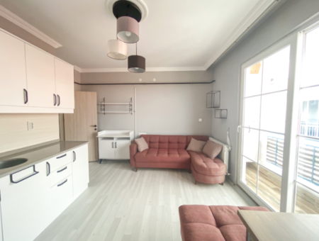 Furnished 2 1 Flat For Rent In A Building With Elevator In The Center Of Kumbağ