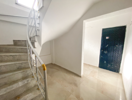Furnished 2 1 Flat For Rent In A Building With Elevator In The Center Of Kumbağ