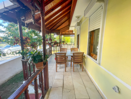 Kumbağ Triplex For Sale With Garden Settlement Close To The Sea 4 1 Villa