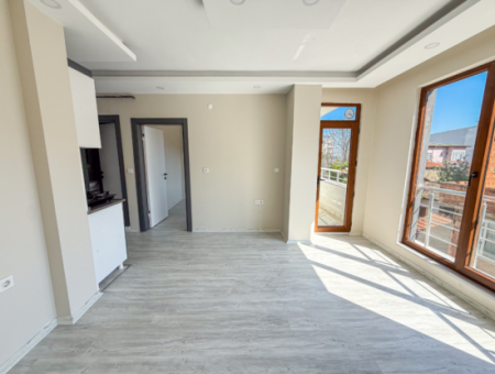 1 1 Flat For Rent In A New Building With Elevator In Kumbağ Liman Area