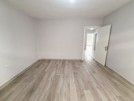 Spacious 2 1 Flat For Rent With Separate Kitchen On Kumbağ Market Street