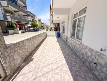 Spacious 2 1 Flat For Rent With Separate Kitchen On Kumbağ Market Street