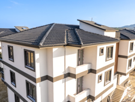 2 1 Flats For Sale In Kumbağ Luxury Pool Yonca Evleri Complex