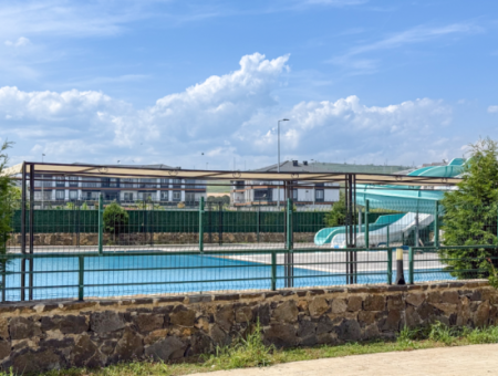 1 1 Garden Flat For Sale In A Site With Aquapark And Pool