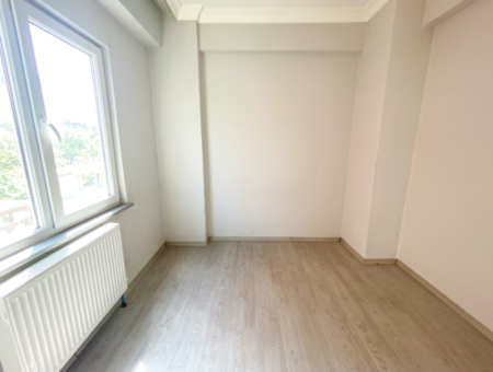 1 1 Flat For Rent In Kumbağ Pazar Street Building With Elevator