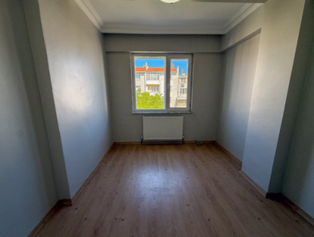 Spacious 2 1 Flat For Rent Close To The Sea In Kumbağ Village