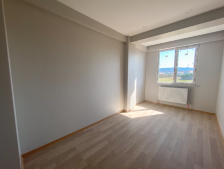 Luxury 2 1 Flat For Rent In A Complex With Pool Close To The Sea In Kumbağ