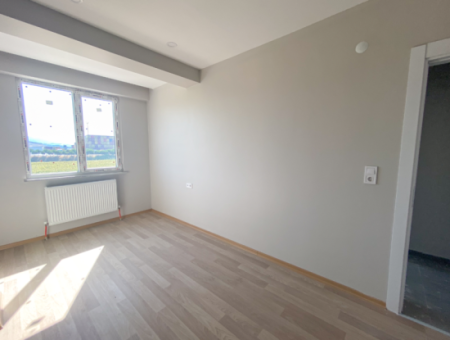 Luxury 2 1 Flat For Rent In A Complex With Pool Close To The Sea In Kumbağ