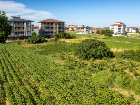 Land For Sale With 308 M2 Residential Zoning In A Rapidly Developing Region In Kumbağ