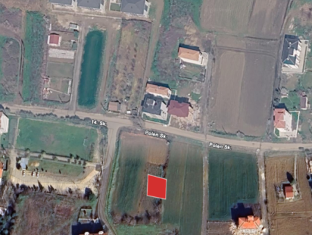 Land For Sale With 308 M2 Residential Zoning In A Rapidly Developing Region In Kumbağ