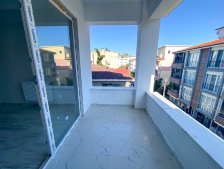 Brand New 2 1 Flats With Elevator For Sale On Kumbağ Market Street