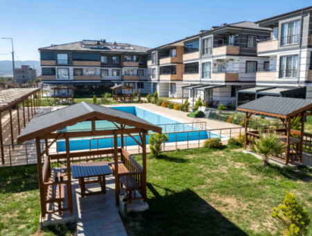 Furnished Luxury 1 1 Garden Floor Flat For Rent In Kumbağ Pool Site