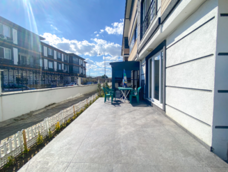 Furnished Luxury 1 1 Garden Floor Flat For Rent In Kumbağ Pool Site