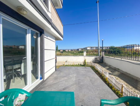 Furnished Luxury 1 1 Garden Floor Flat For Rent In Kumbağ Pool Site