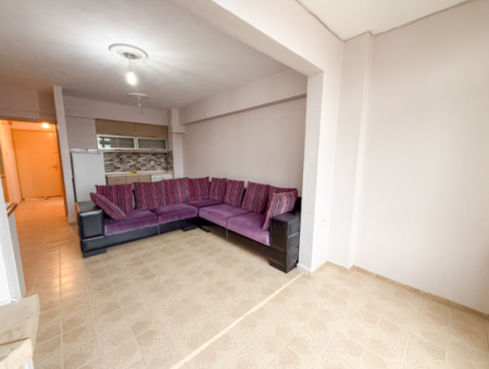 1 1 Flat For Sale With Garden Close To The Sea On Kumbağ Main Street
