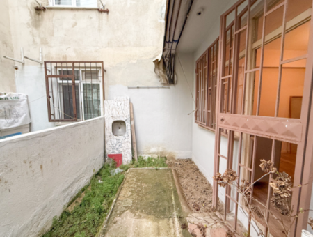 1 1 Flat For Sale With Garden Close To The Sea On Kumbağ Main Street