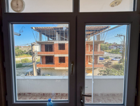Spacious 2 1 Flat For Rent On The Sea Side Of The Street In Kumbağ