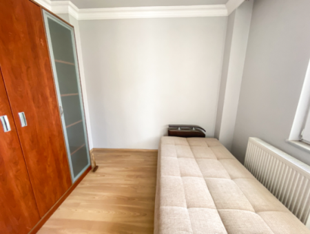 Spacious 2 1 Flat For Rent With Double Balcony In Central Location In Kumbağ