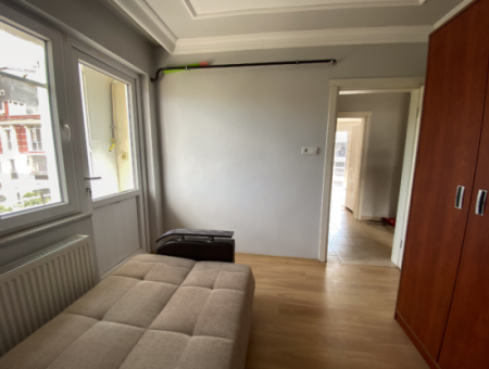 Spacious 2 1 Flat For Rent With Double Balcony In Central Location In Kumbağ