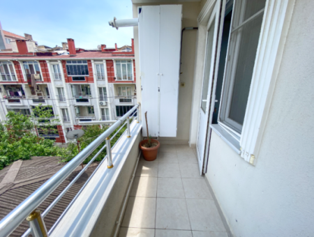 Spacious 2 1 Flat For Rent With Double Balcony In Central Location In Kumbağ