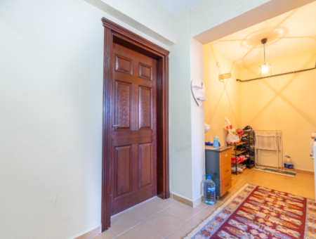 2 1 Flats For Sale In Kumbağ Market Street, Close To The Street And The Sea