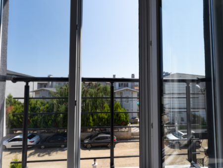1 1 Flat For Sale In A New Building With Settlement In Kumbağ, Close To The Street