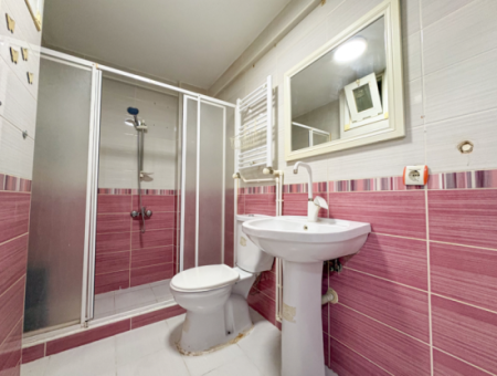 2 1 Flat For Rent In A Centrally Located Site With Pool In Kumbağ