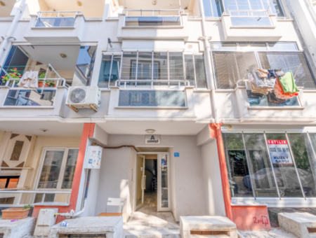 2 1 Spacious Flats For Sale In A Central Location Close To The Sea In Kumbağ