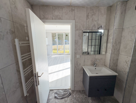 Corner For Sale With Large Garden With Settlement In A Site With Pool 1 1 Flat